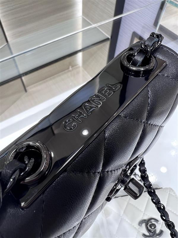 2026127215433348 580